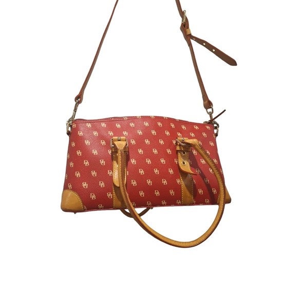 Dooney & Bourke Red Pebbled Leather Handbag Removable Strap - Picture 3 of 12